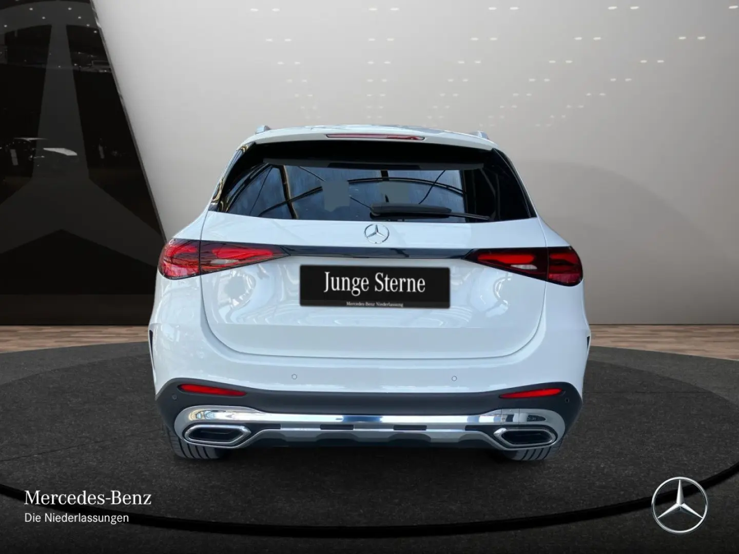 GLC 220 d 4M AMG/Burmest/Pano/AdvPak/ParkPakKam