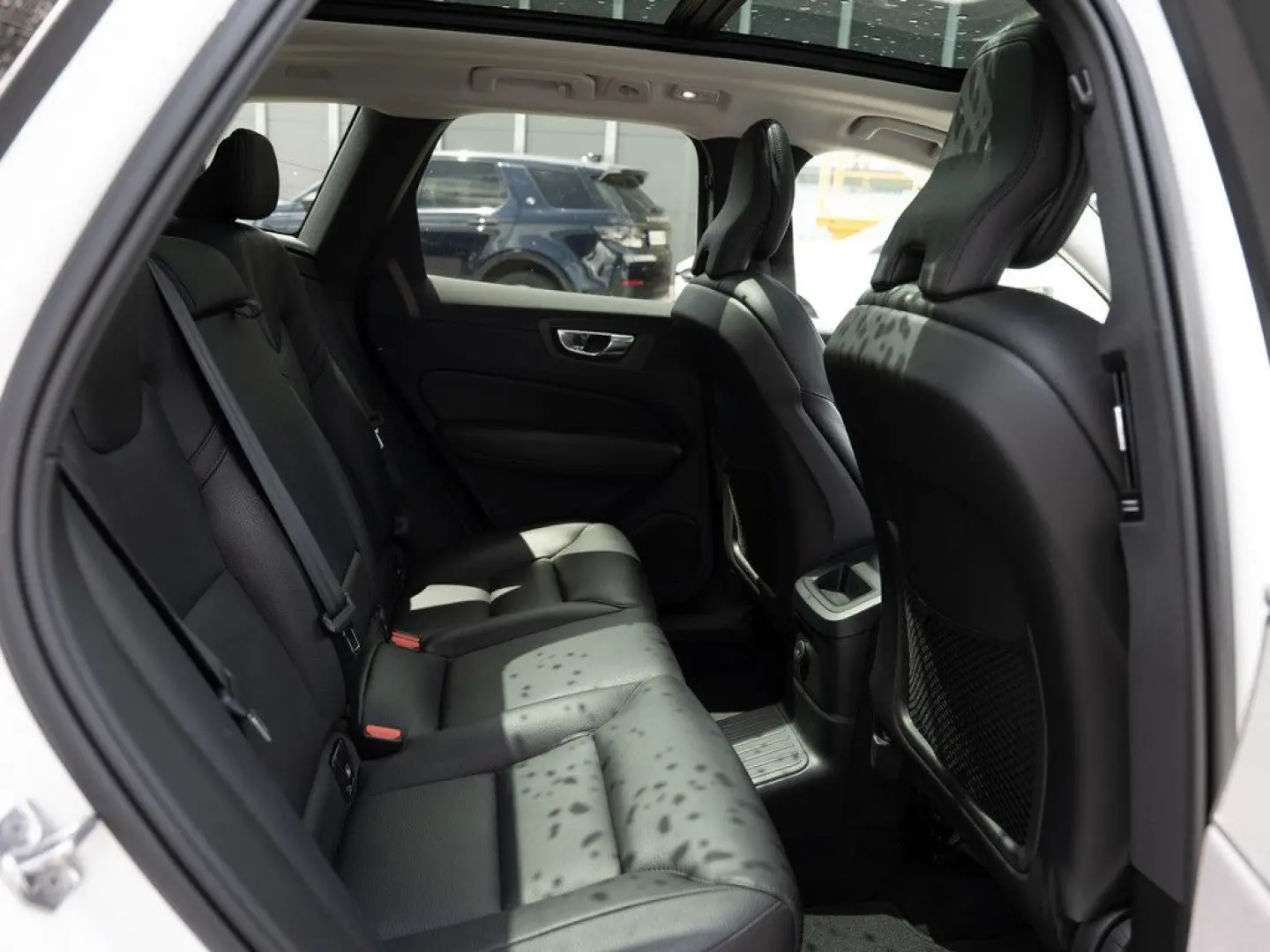 XC60 T6 Recharge Inscription Expression AWD PANO