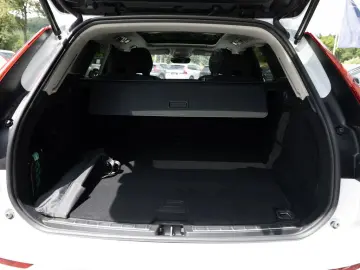 XC60 T6 Recharge Inscription Expression AWD PANO