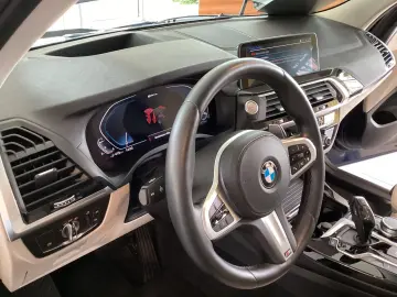 X3 xDrive30e xLine Head-Up HiFi DAB LED WLAN