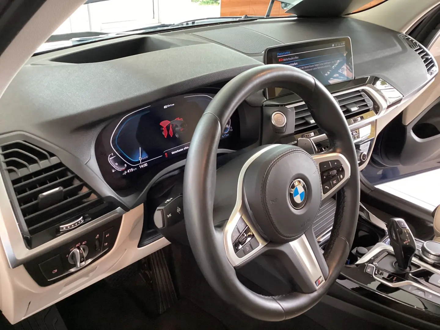 X3 xDrive30e xLine Head-Up HiFi DAB LED WLAN