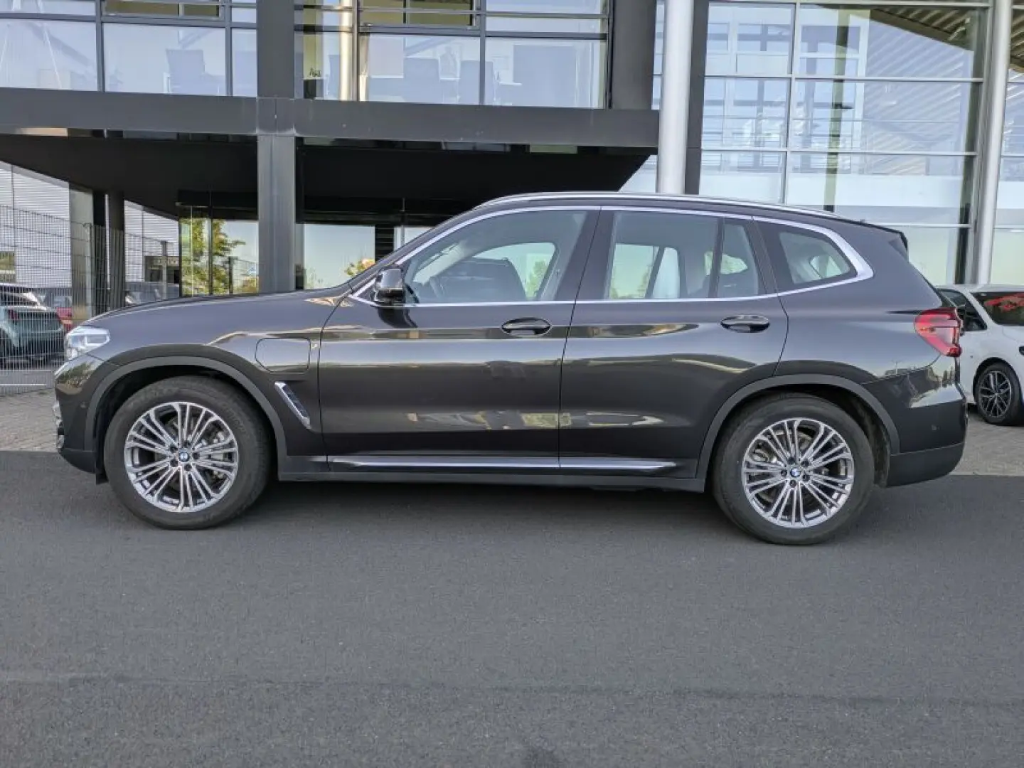 X3 xDrive30e Luxury Line LiveCockpit. HeadUp.