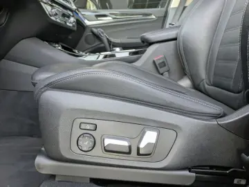 X3 xDrive30e Luxury Line LiveCockpit. HeadUp.