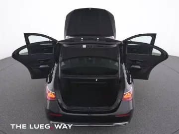 E 200 Avantgarde+NavPrm+LED-HP+Distr+19+KeyG+RFK