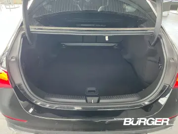 E 220 AMG Pano ACC Navi Leder Digitales Cockpit 