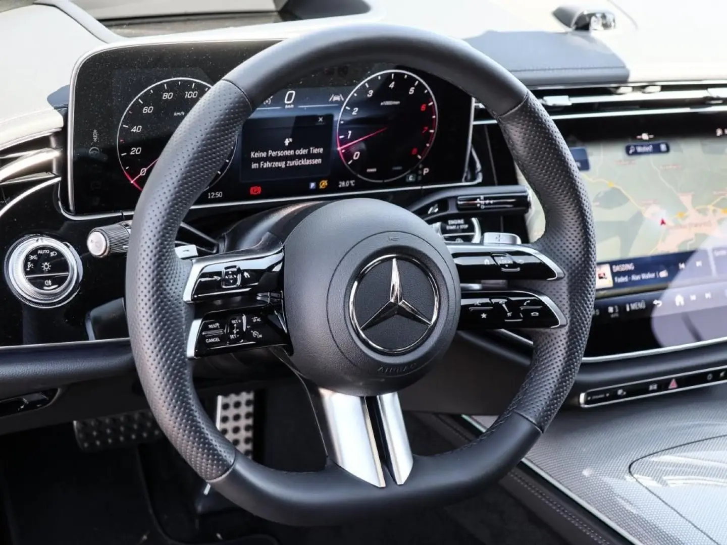 E 450 4M AMG-Sport/Technik/Super/Pano/Night/Dist
