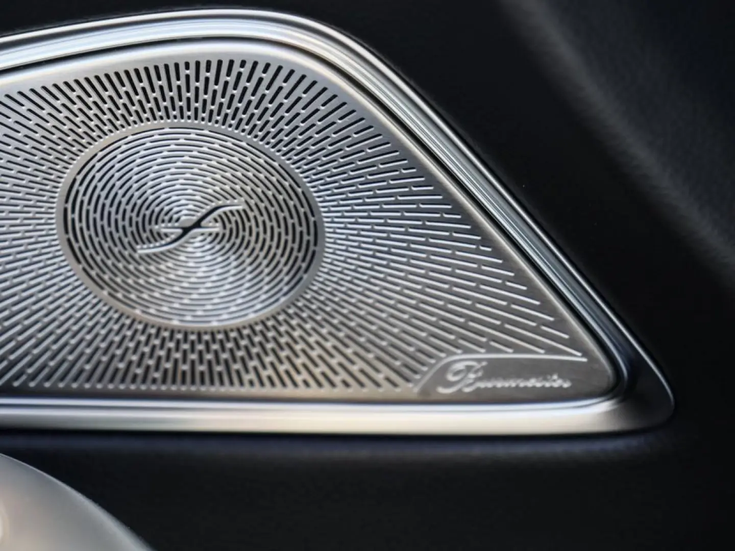 E 450 4M AMG-Sport/Technik/Super/Pano/Night/Dist