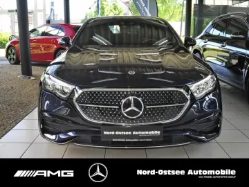 E 220 d AMG KAMERA AHK DISTR. LED KEYLESS ADV.