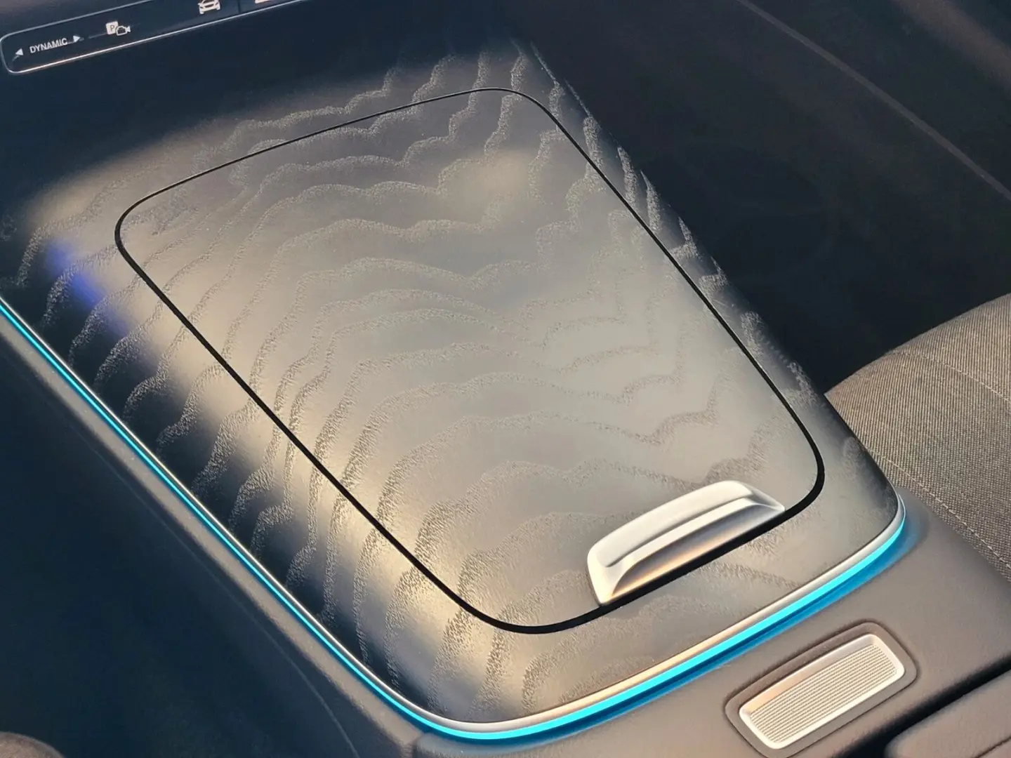 E 220 d AVANTGARDE ADVANCED AHK 18
