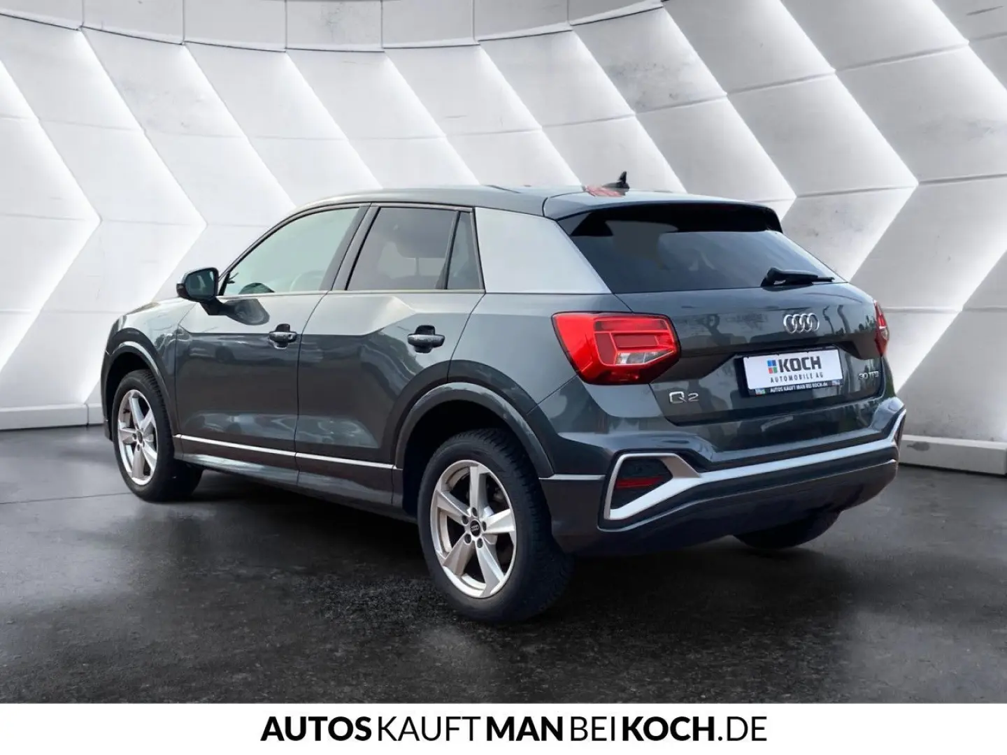 Q2 30 TFSI S line PDC NAVI DAB LED 4Season Klima