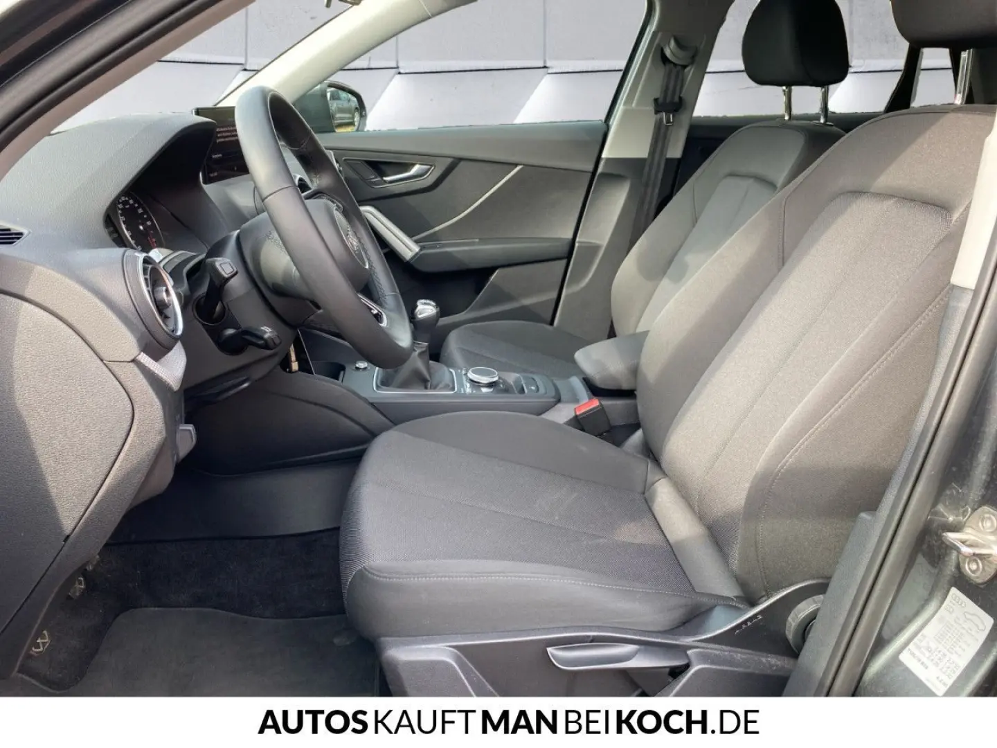 Q2 30 TFSI S line PDC NAVI DAB LED 4Season Klima
