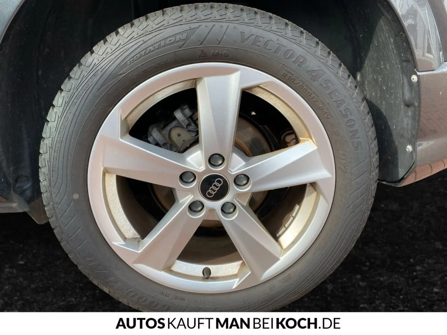 Q2 30 TFSI S line PDC NAVI DAB LED 4Season Klima