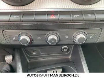 Q2 30 TFSI S line PDC NAVI DAB LED 4Season Klima