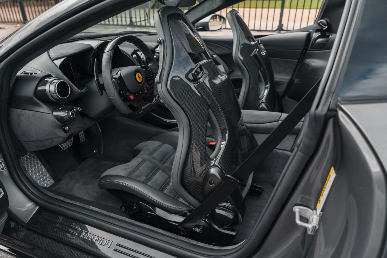 812 GTS - full carbon, 9 500 kms, PPF