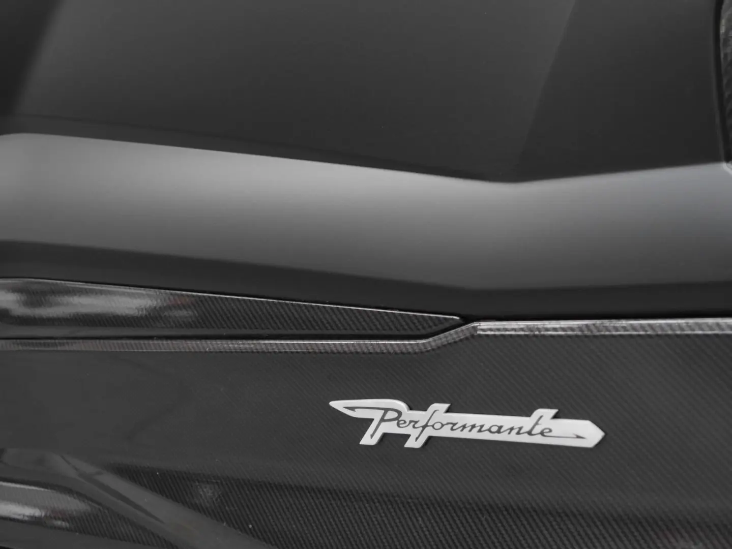 Urus 4.0 V8 Performante*Carbon*Sofort*Alcantara*