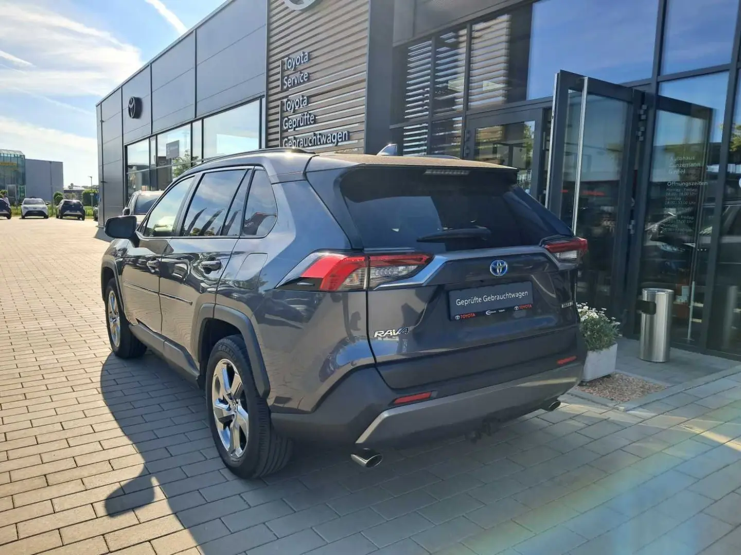 RAV4 Hybrid 2.5 4x4 Team Deutschland