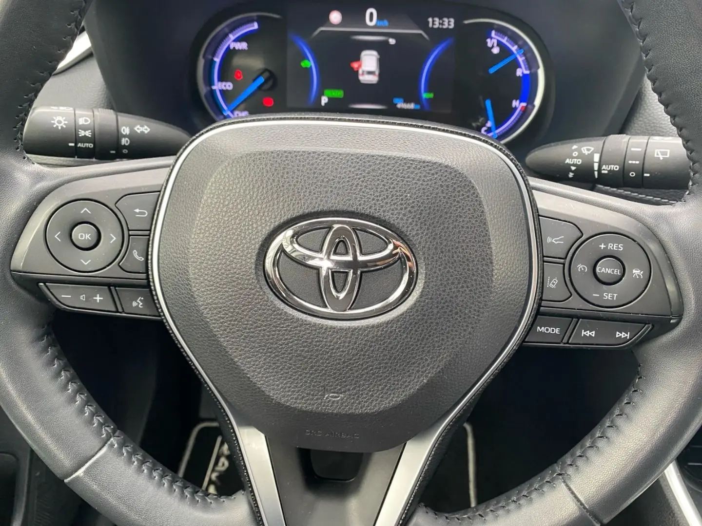 RAV 4 2.5 4x4 Hybrid Team D *LED*Navi*ACC*el Hec