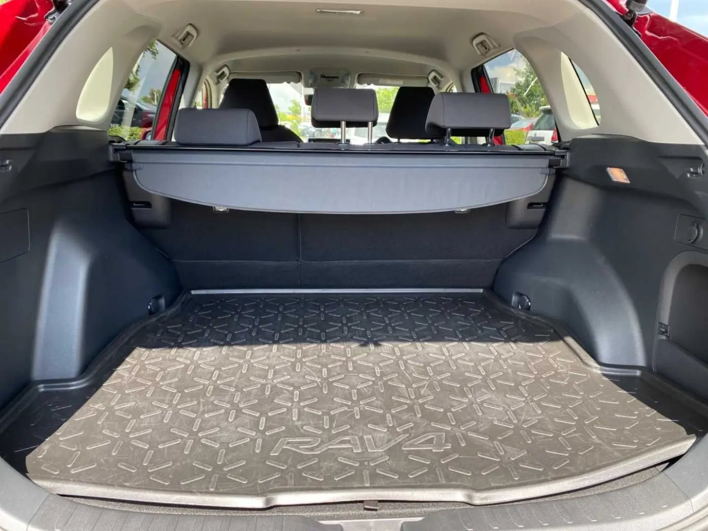 RAV4 2.5 Hybrid Team D 4x4 LED KAMERA SHZ BT