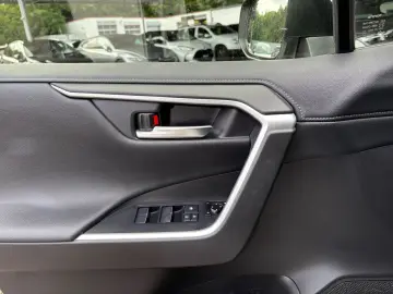 RAV 4 2.5 Hybrid Team D 4x4 *Navi*LED*el Heck*