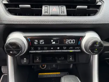 RAV 4 2.5 Hybrid Team D 4x4 *Navi*LED*el Heck*