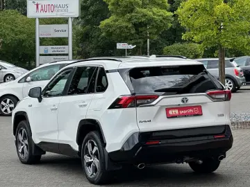 RAV4 Plug-in-Hybrid RAV 4 - AHK, LED, Navi, PDC,