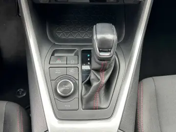 RAV4 Plug-in-Hybrid RAV 4 - AHK, LED, Navi, PDC,