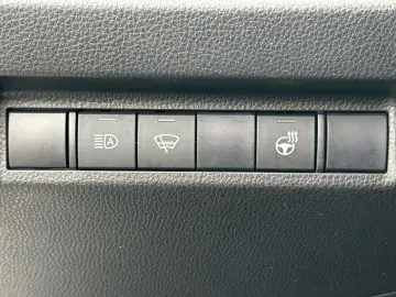 RAV4 Plug-in-Hybrid RAV 4 - AHK, LED, Navi, PDC,