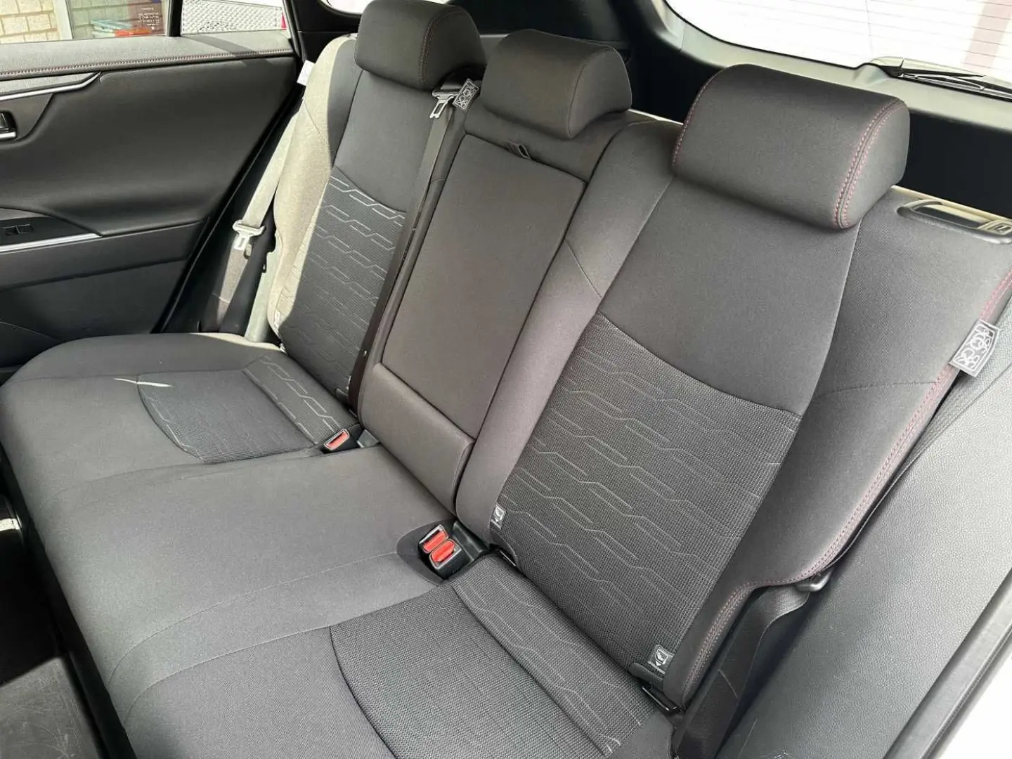 RAV4 Plug-in-Hybrid RAV 4 - AHK, LED, Navi, PDC,