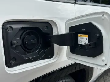 RAV4 Plug-in-Hybrid RAV 4 - AHK, LED, Navi, PDC,