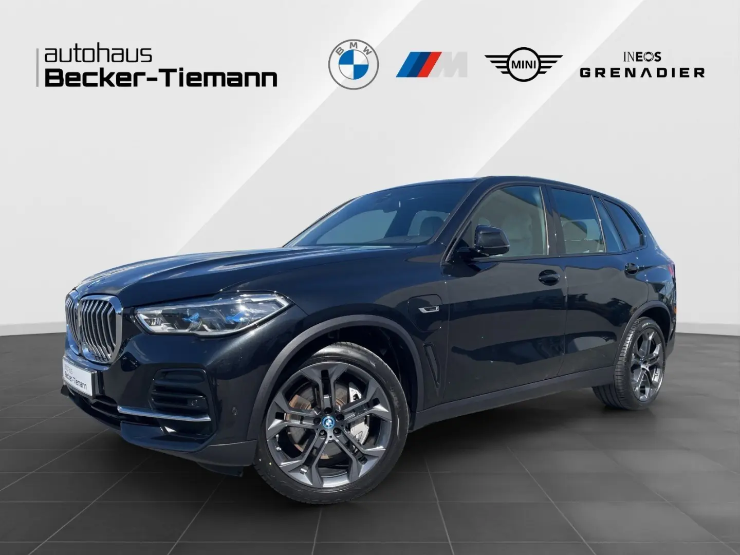 X5 xDrive45e Panorama/Head-Up/Laser/AHK/2-AchsLu