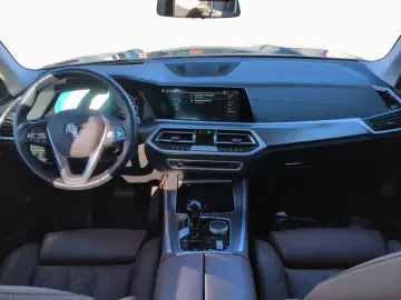 X5 xDrive 45e xLine Pano AHK Laser St&Go HUD 20