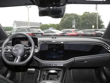 E 450 d 4M AMG Night Superscreen Navi 360° Memor