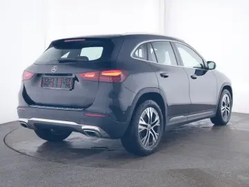 GLA 250 4M PROGRESSIVE+LENKRADHEIZ+AHK+KAMERA+++