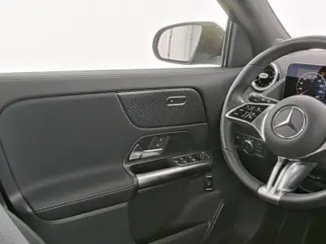 GLA 250 4M PROGRESSIVE+LENKRADHEIZ+AHK+KAMERA+++