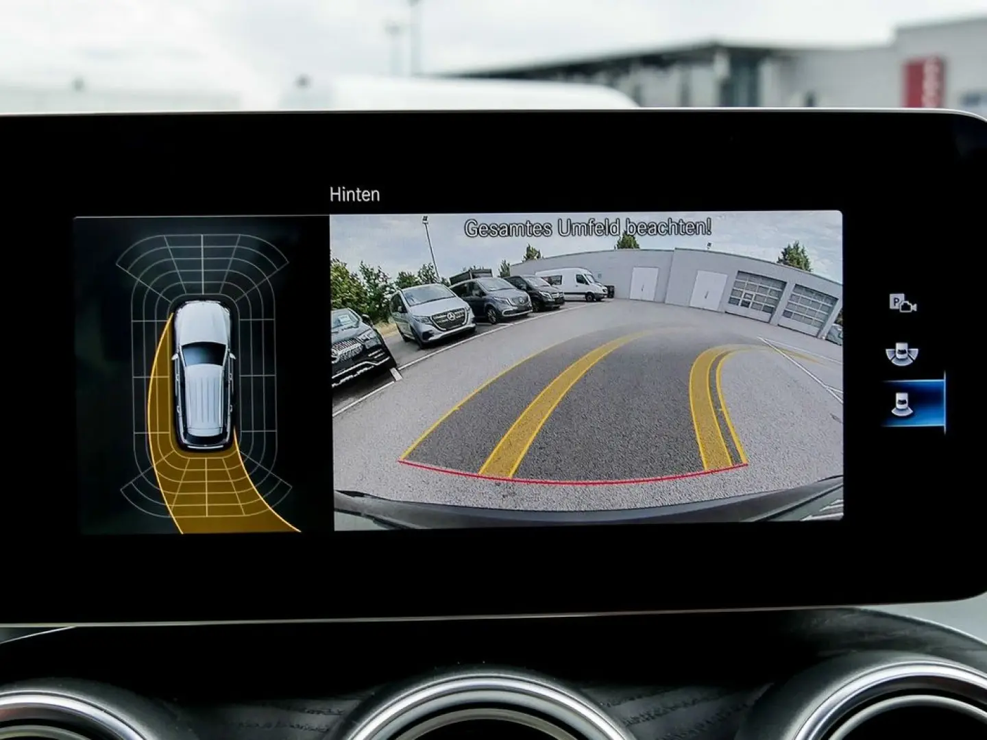 GLC 300 4M |AMG|LED|DISTR|NAVI|KEYL|PANO|KAM|SHZ