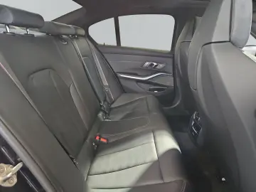 M3 Competition *Facelift*H/K*Glasdach*Keyless*36
