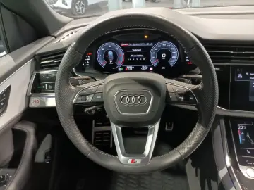Q8 3.0 TDI quattro S-Line LED|Navi|ACC|HUD|AHK