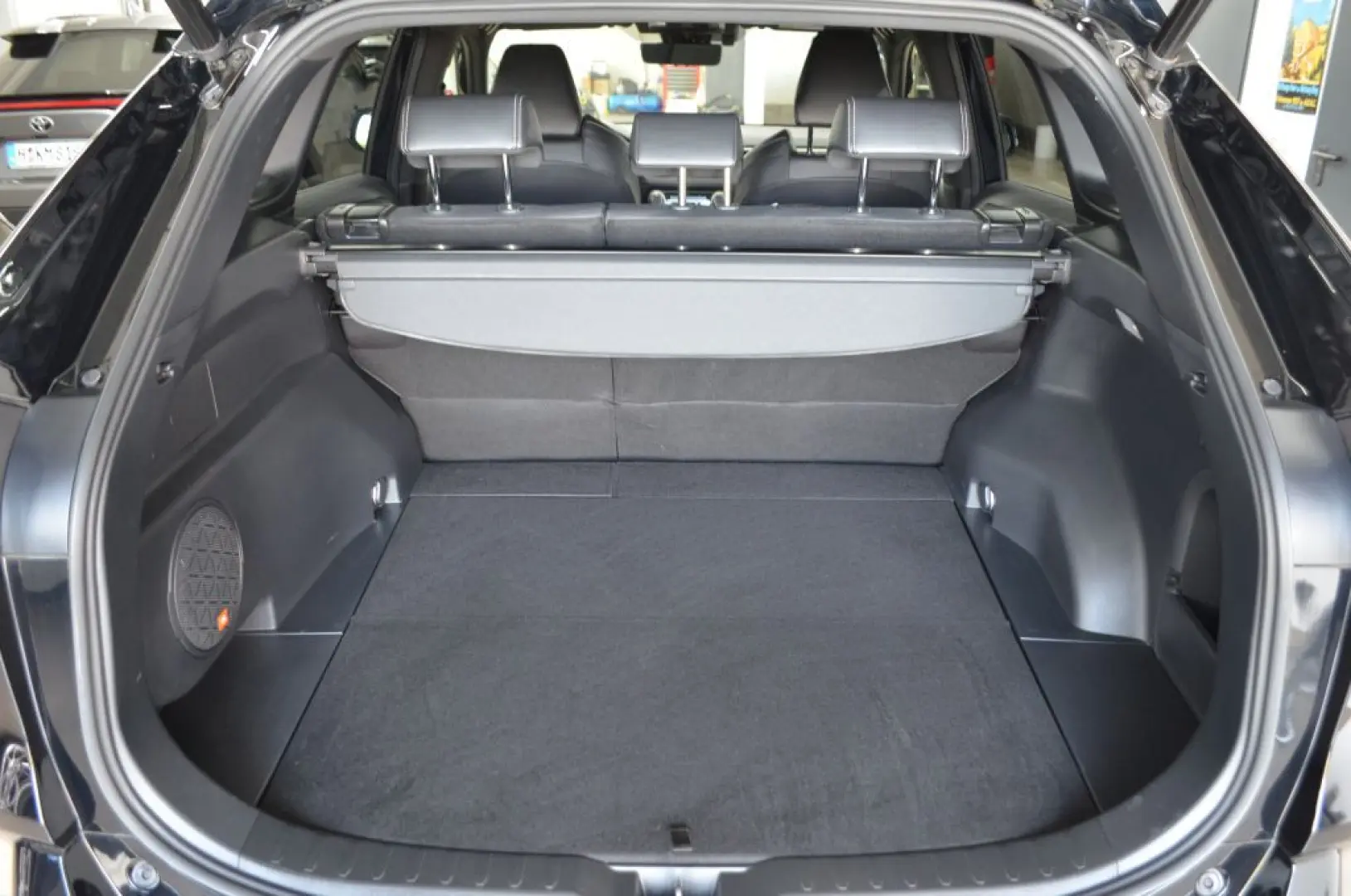 RAV 4 2.5 4x4 Hybrid Black Edition+360°CAM+NAVI+