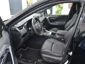 RAV 4 2.5 4x4 Hybrid Black Edition+360°CAM+NAVI+