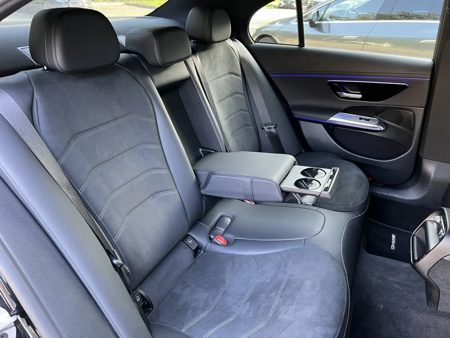 E 200 AMG Line Advance+Winter+Night+Schaden vorn