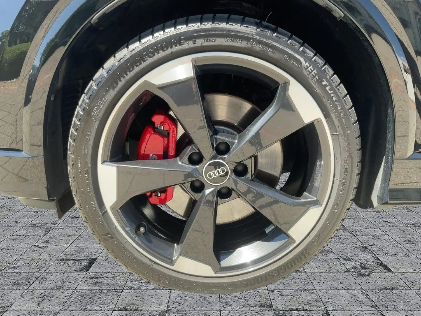 SQ2 quattro
