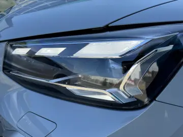 Q2 35 TFSI advanced *Matrix-LED/Virt.CP/Keyless/