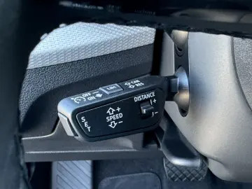 Q2 35 TFSI advanced *Matrix-LED/Virt.CP/Keyless/