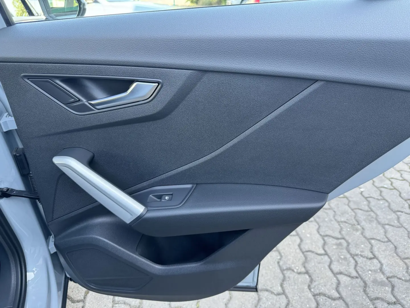 Q2 35 TFSI advanced *Matrix-LED/Virt.CP/Keyless/