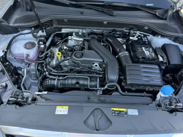 Q2 35 TFSI advanced *Matrix-LED/Virt.CP/Keyless/