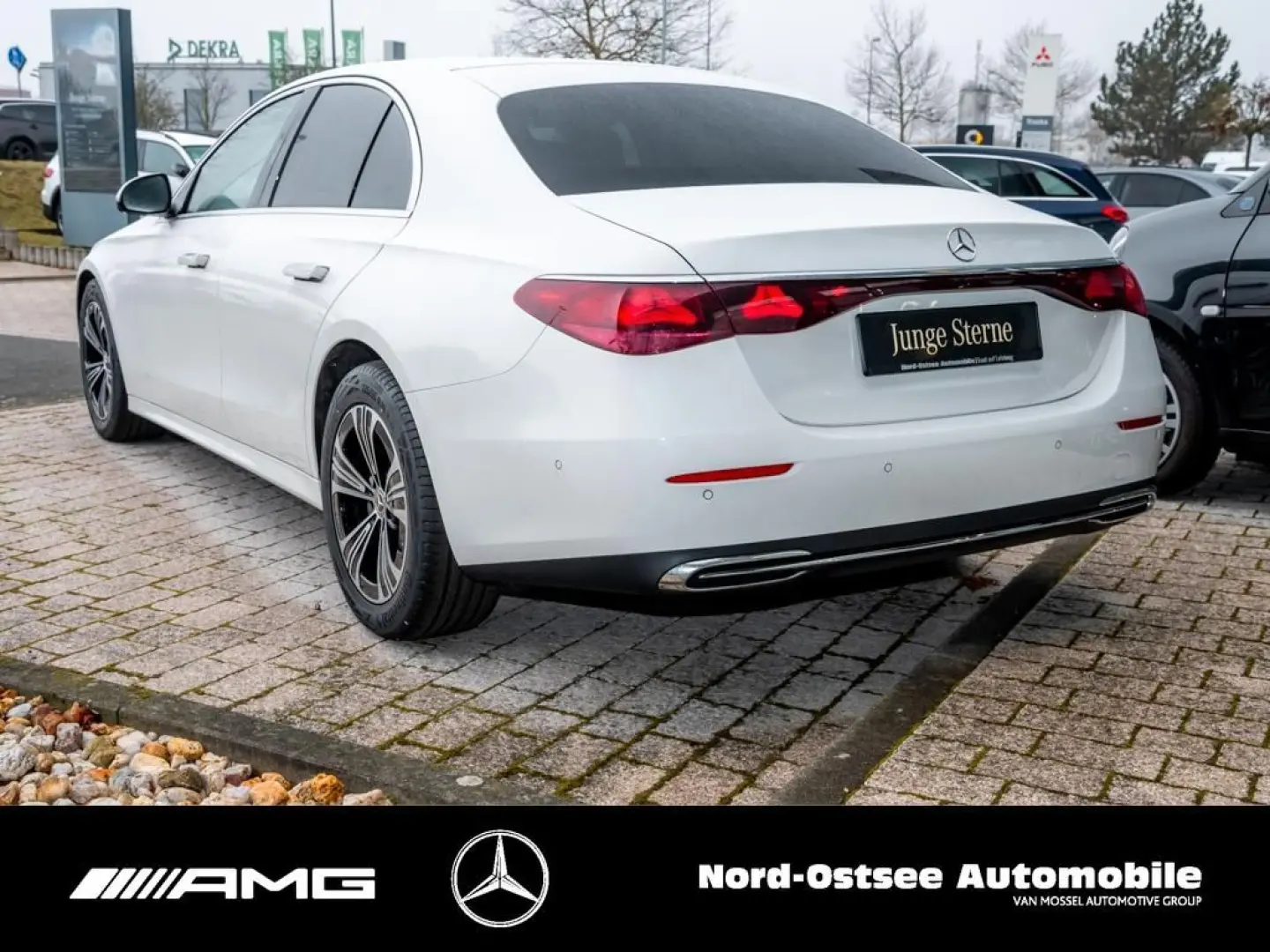E 220 d Avantgarde Adv.Plus AHK Dsitro LHZ SHZ