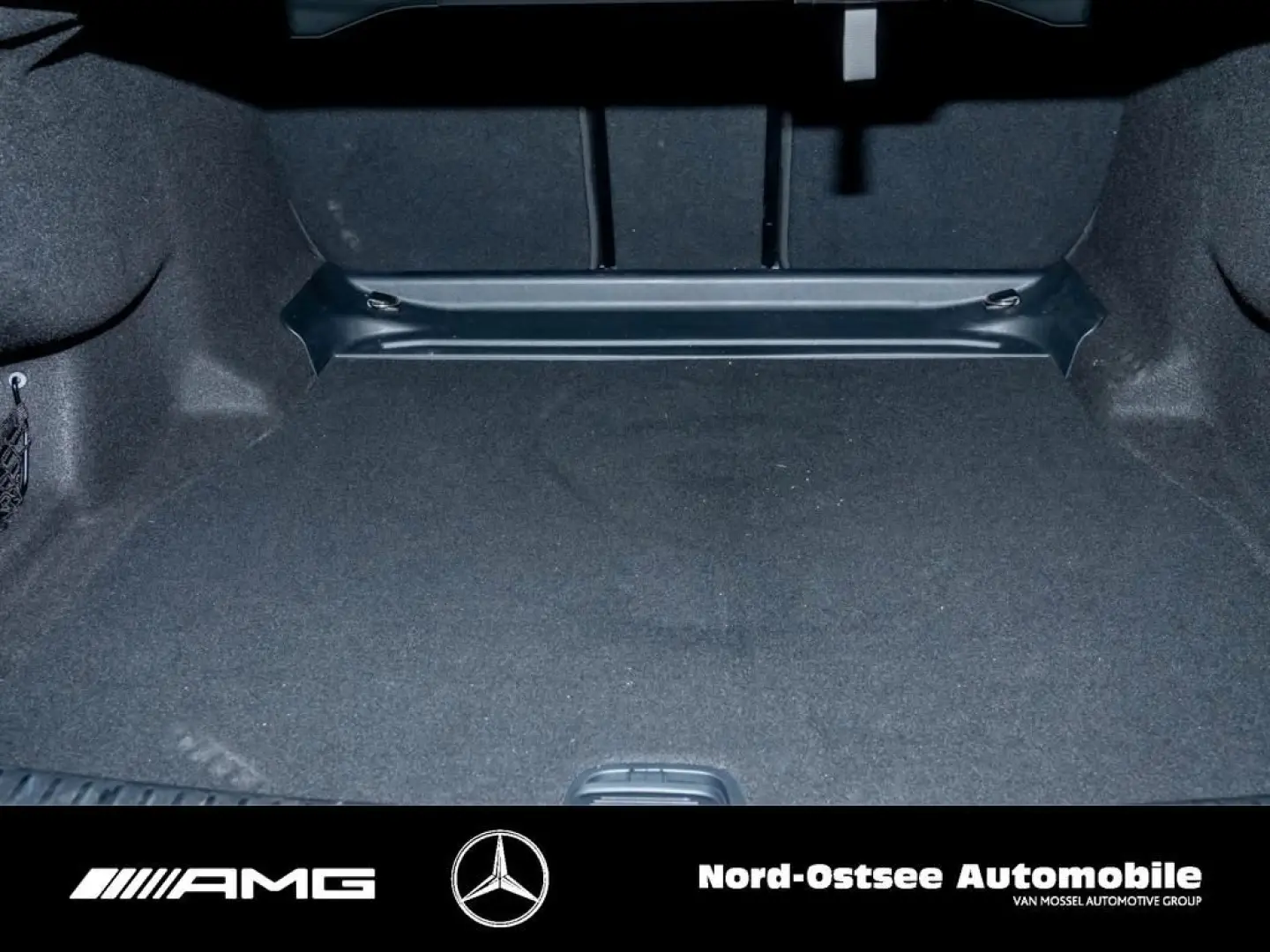 E 220 d Avantgarde Adv.Plus AHK Dsitro LHZ SHZ