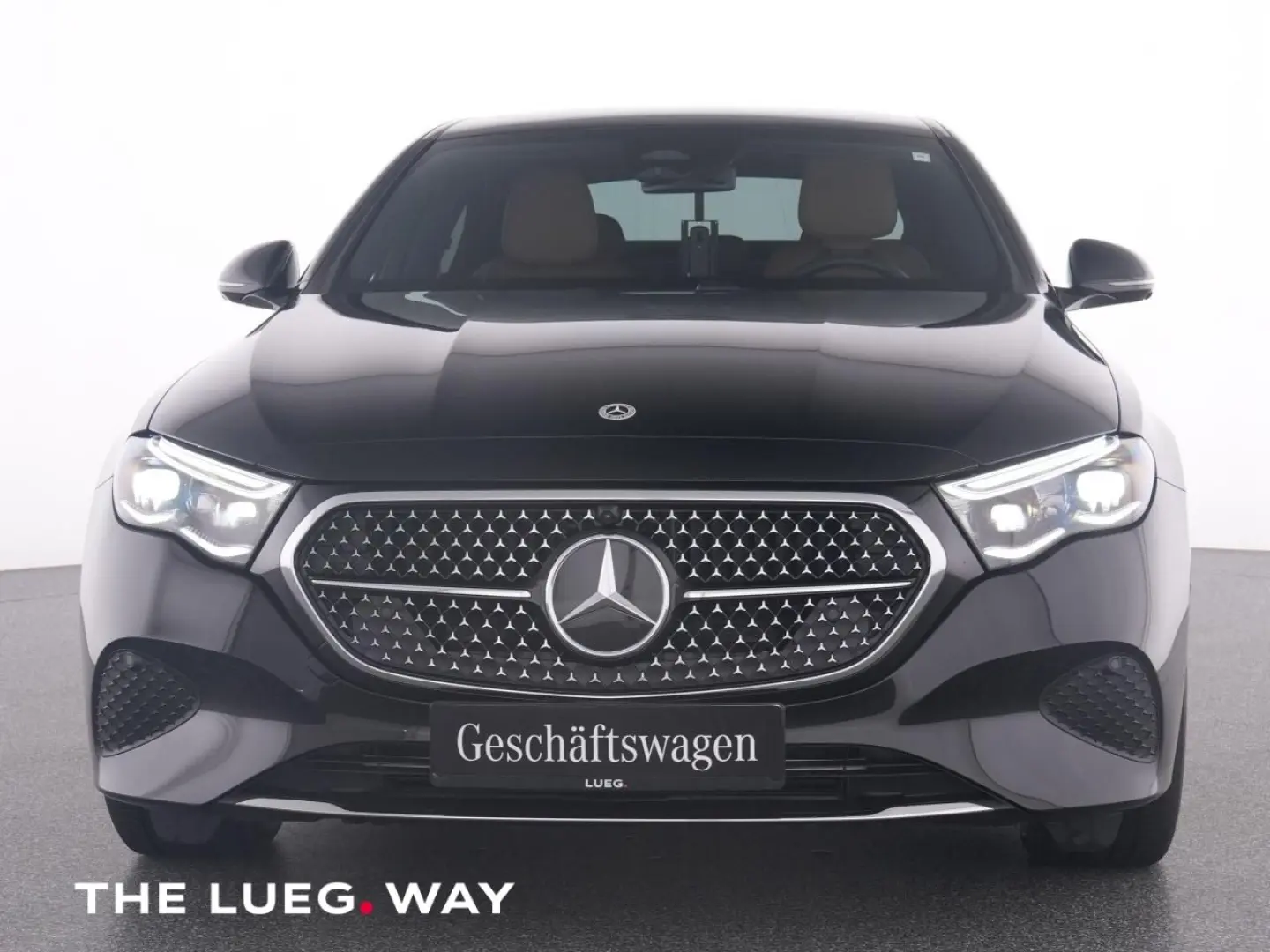 E 300 e 4M SUPERSCREEN+AHK+BURMESTER+SITZKLIMA+360