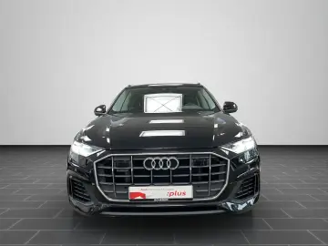 Audi Q8 55 TFSI quattro