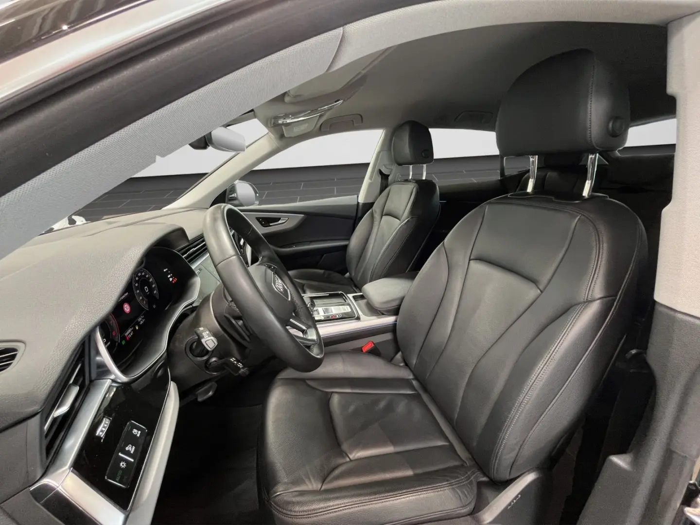 Audi Q8 55 TFSI quattro